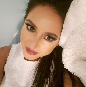 Meet your Posher, Andreia